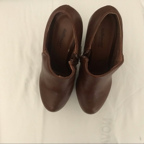 Dollhouse platforms - Picture 3 of 7